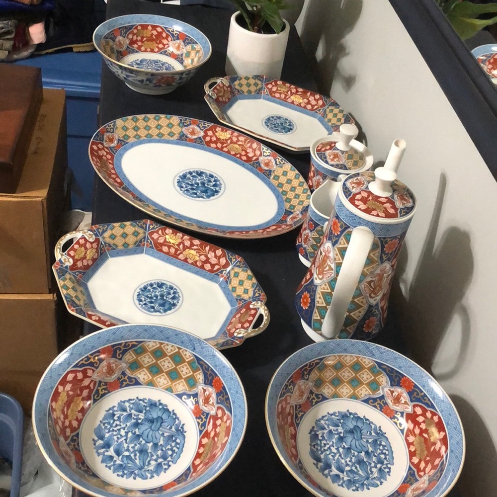 Dinner Serving Set -Japanese Imari 8 piece set